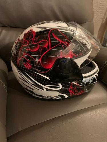 casque de moto tres bonne etat